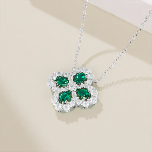 Mazurka No.3 | Clover Emerald Necklace